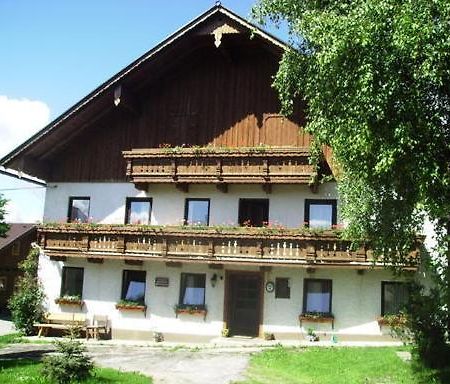 Bauernhof Manuela Perner Villa Nussdorf am Attersee Bagian luar foto